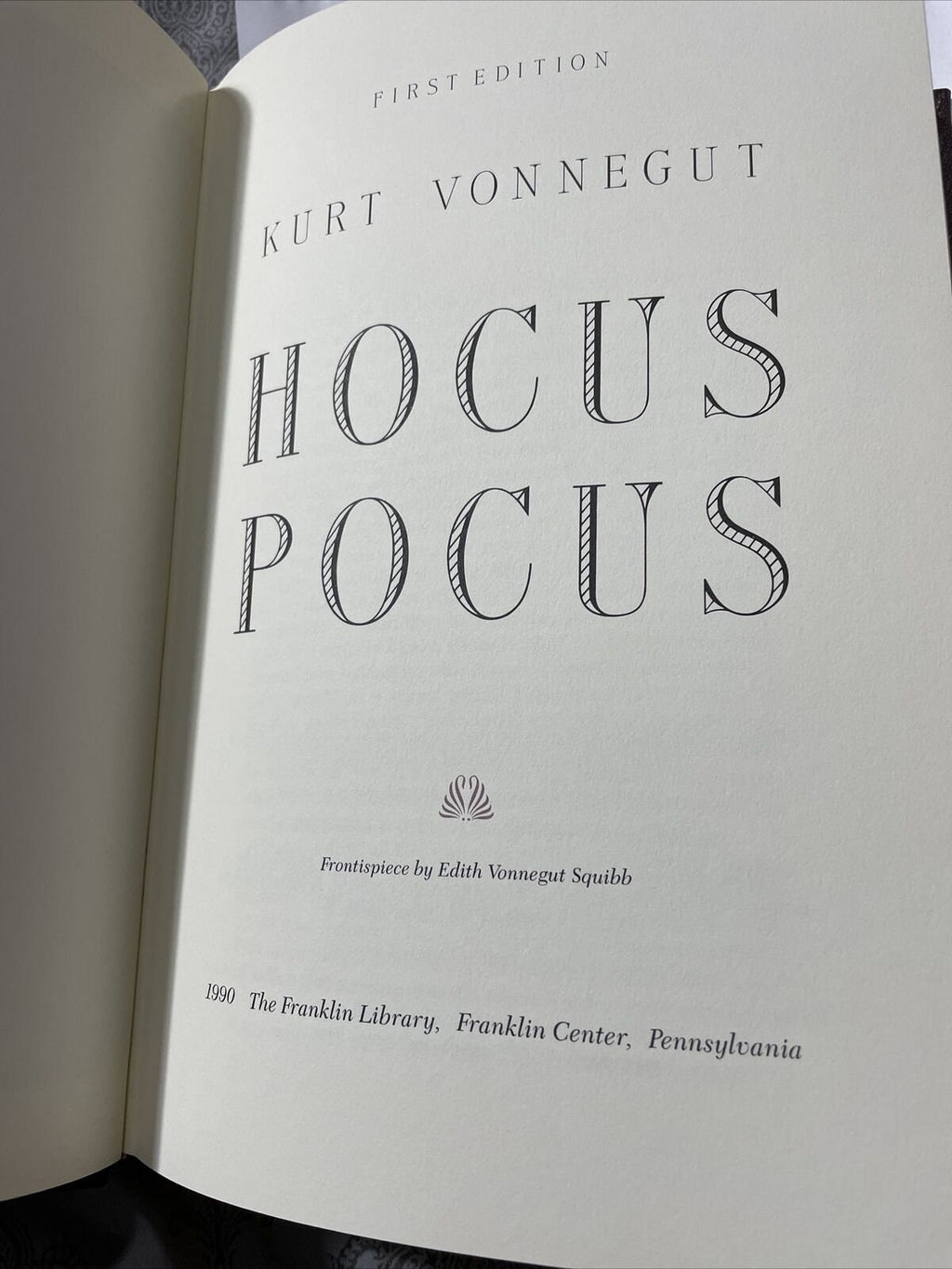 HOCUS POCUS by Kurt VONNEGUT Franklin Library Signed by Author First Edition 1990