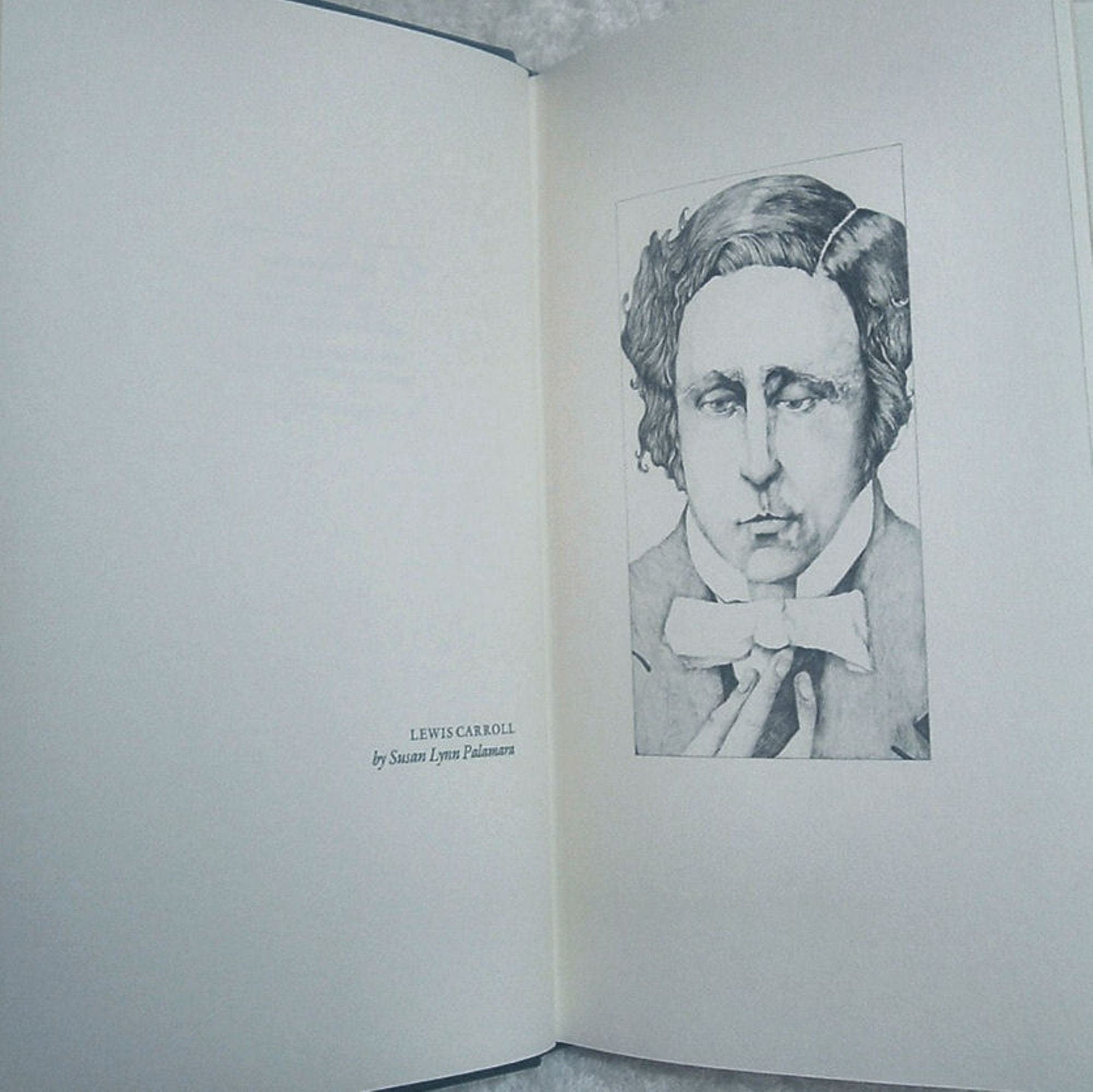 ALICE'S Adventure In WONDERLAND and THROUGH the Looking Glass Franklin Library 1983