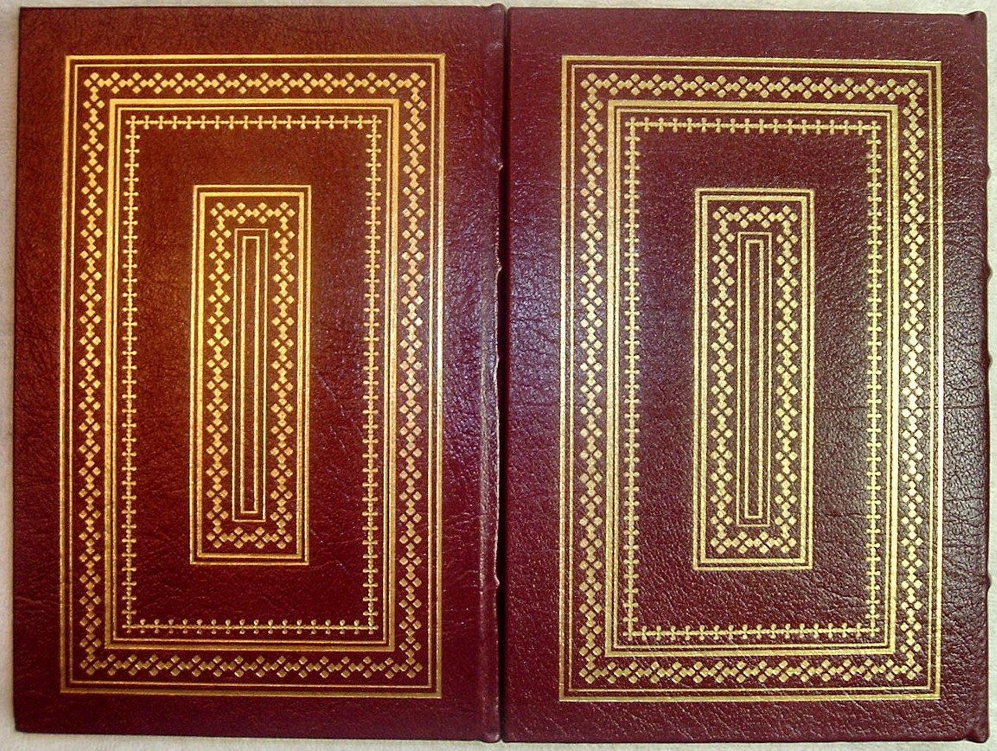 THE FOUNTAINHEAD by Ayn Rand 2 Volume Set Easton Press Leather 1989